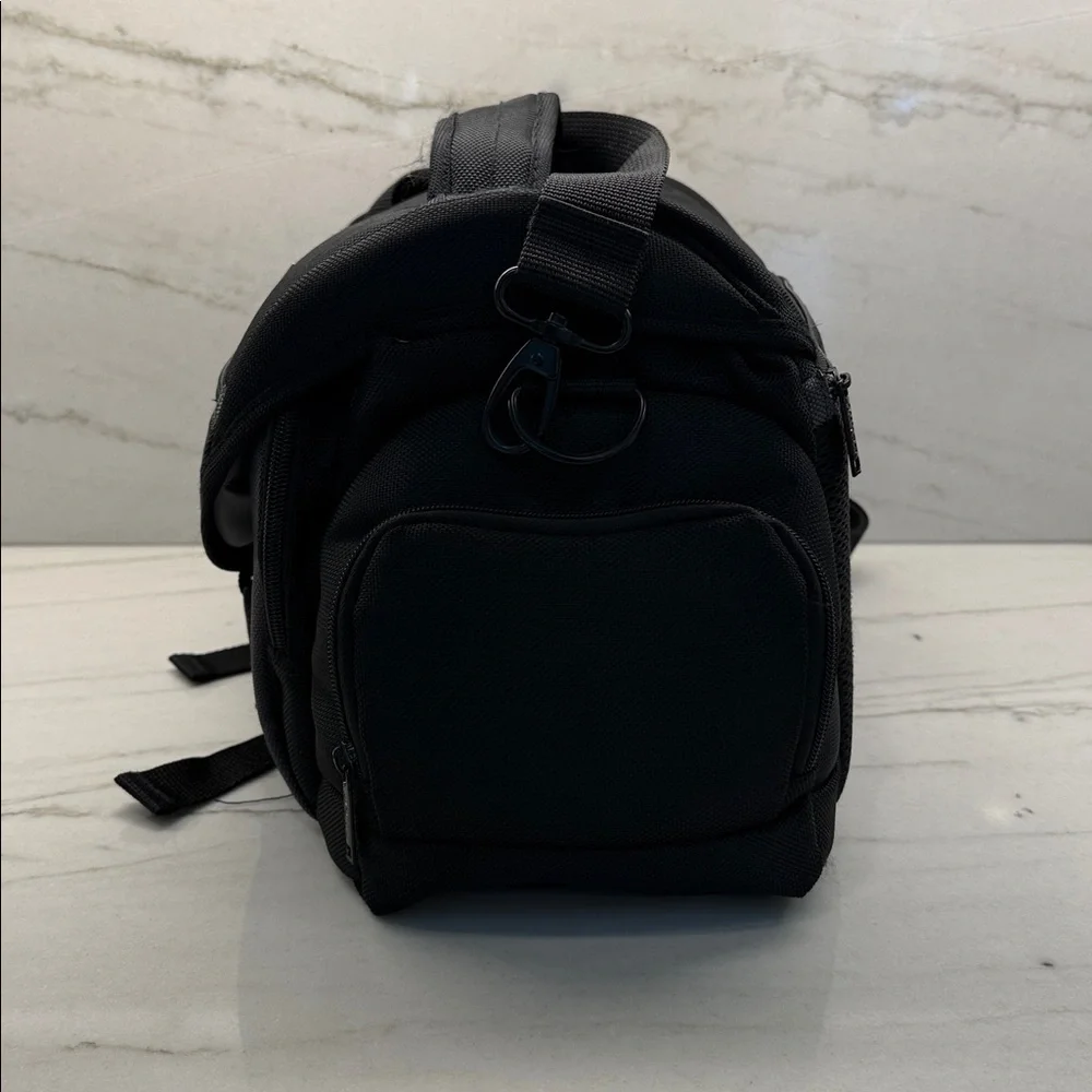 Nikon SC-B2 Digital SLR Camera Bag Case With Strap